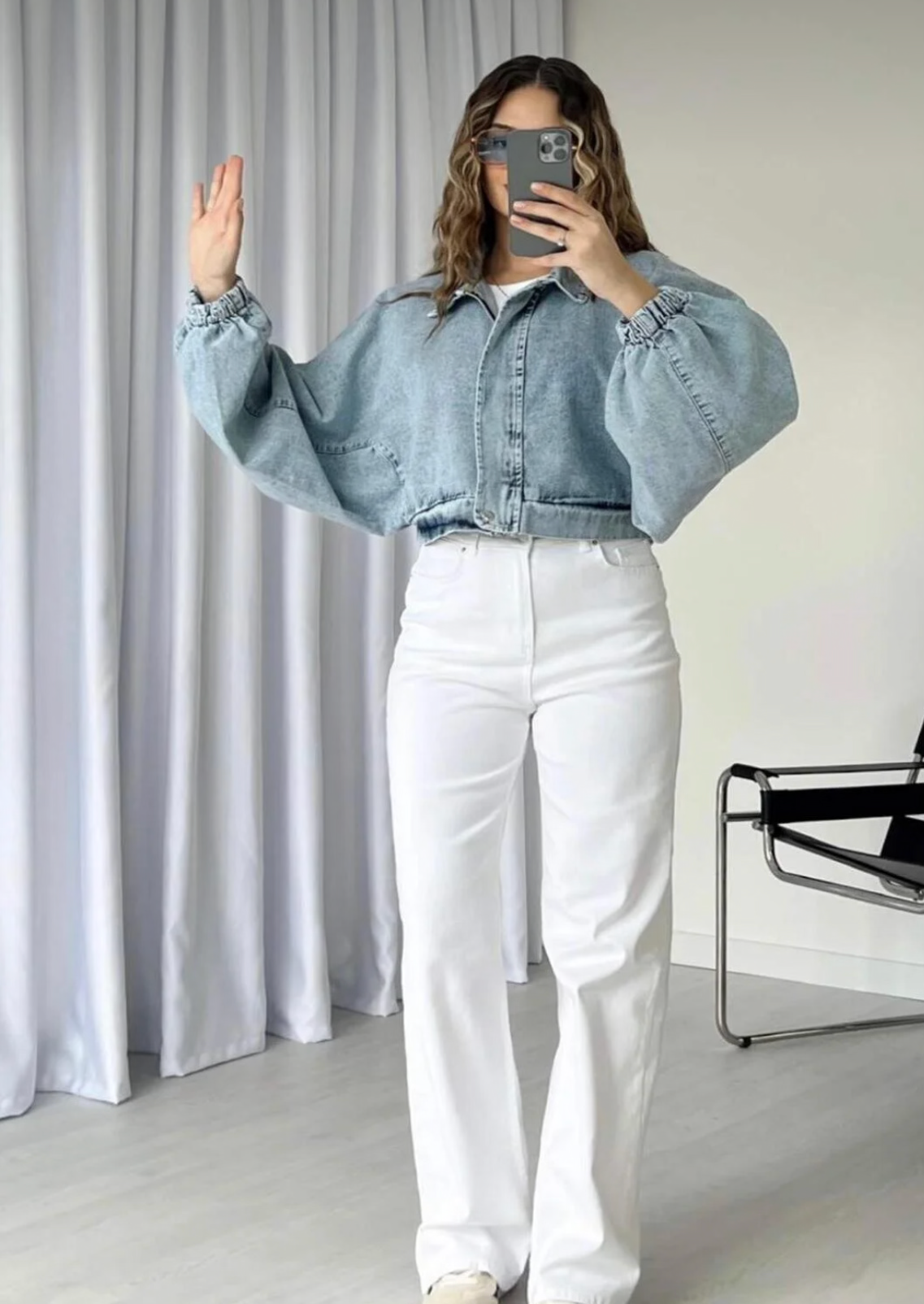 صورة إضافية