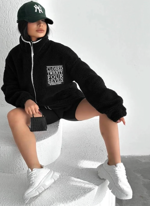 صورة إضافية