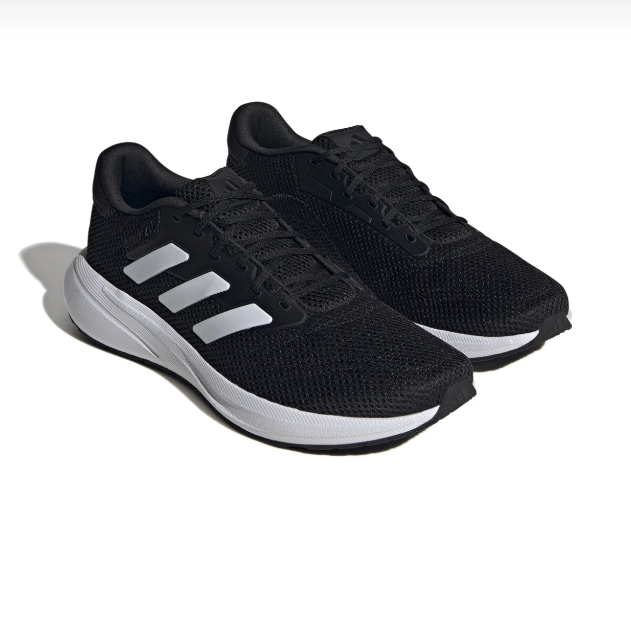 حذاء رياضي من Adidas (موديل Duramo Speed)