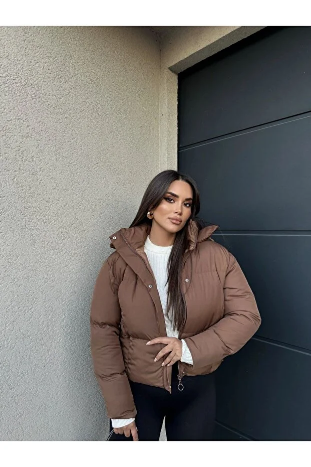 جاكيت مطري من Lux Vestimenta