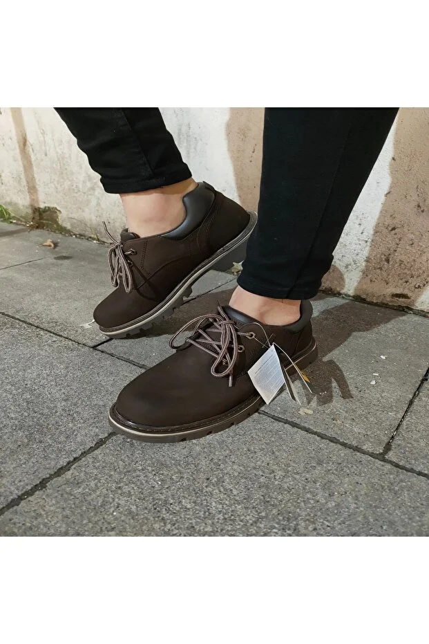 حذاء رجالي من caterpillar