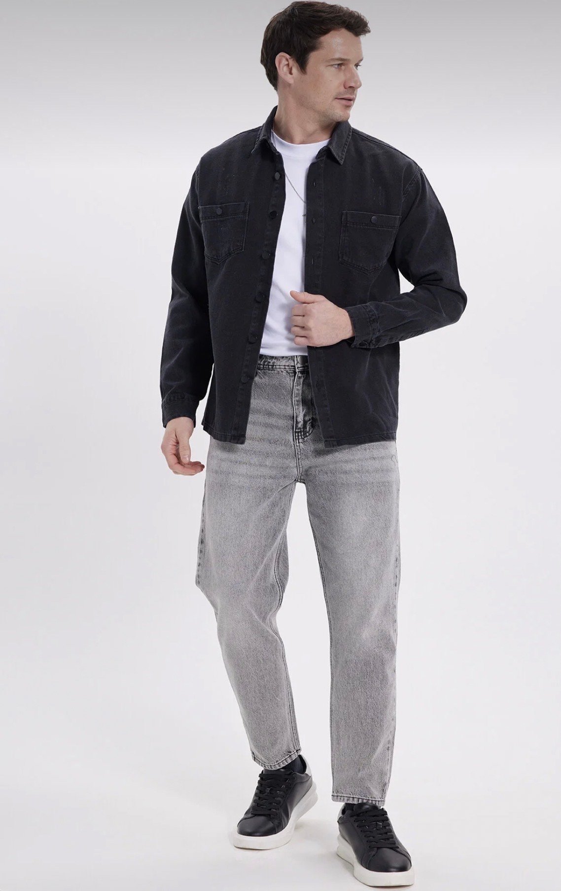 جاكيت جينز رجالي أسود من TUDORS