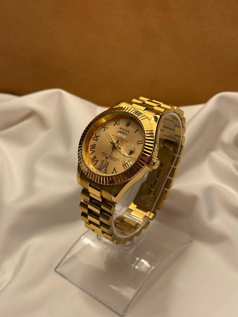 ساعة رجالية ذهبية كلاسيك – تصميم فاخر