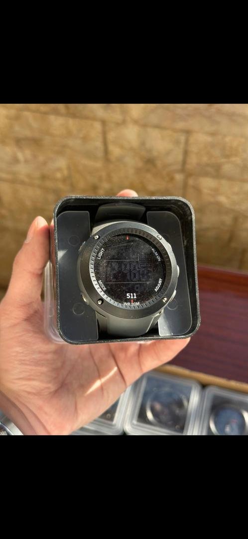 ساعة رياضية رقمية متعددة الوظائف – تصميم عملي