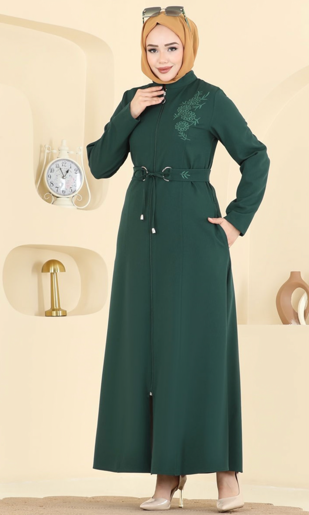 معطف نسائي طويل للمحجبات