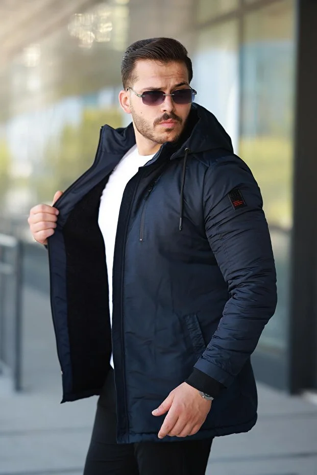 جاكيت رجالي مطري مبطن بالفرو