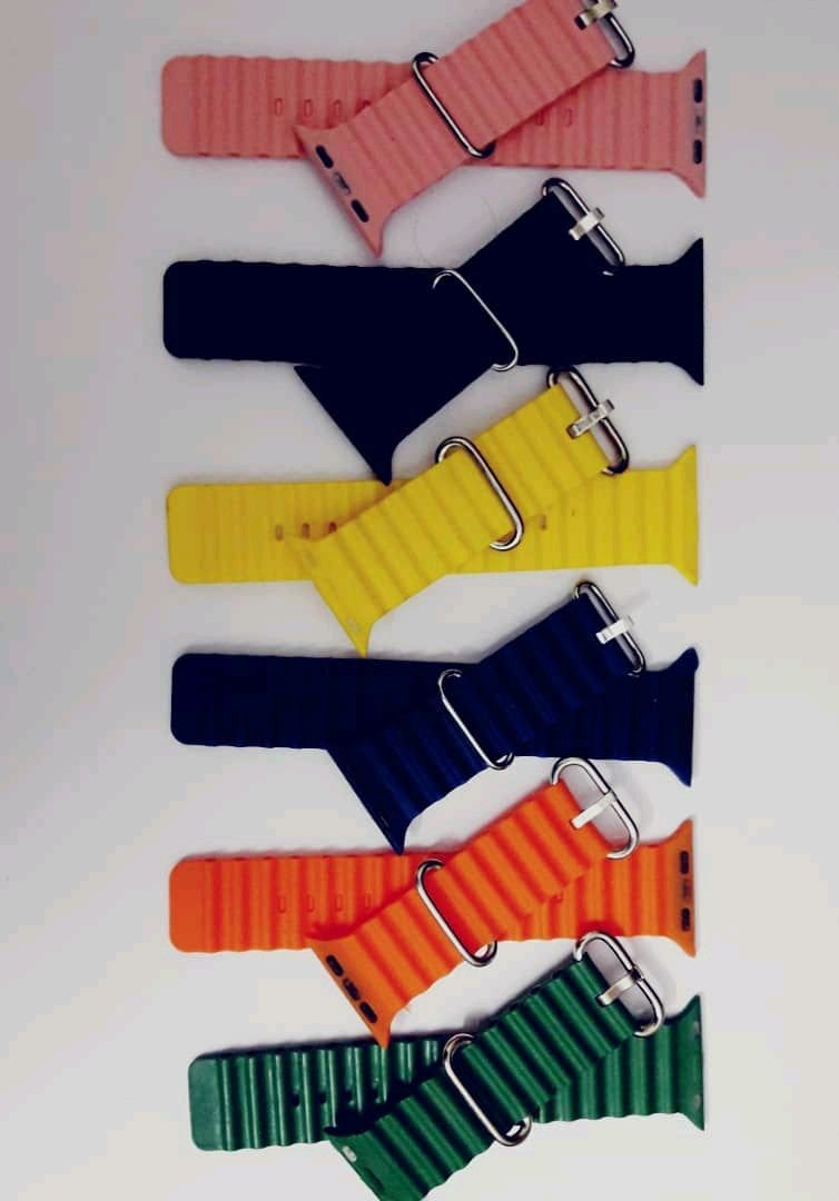 سوار ساعة ultra