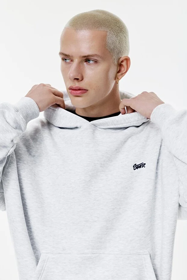 سويت شيرت من pull&bear