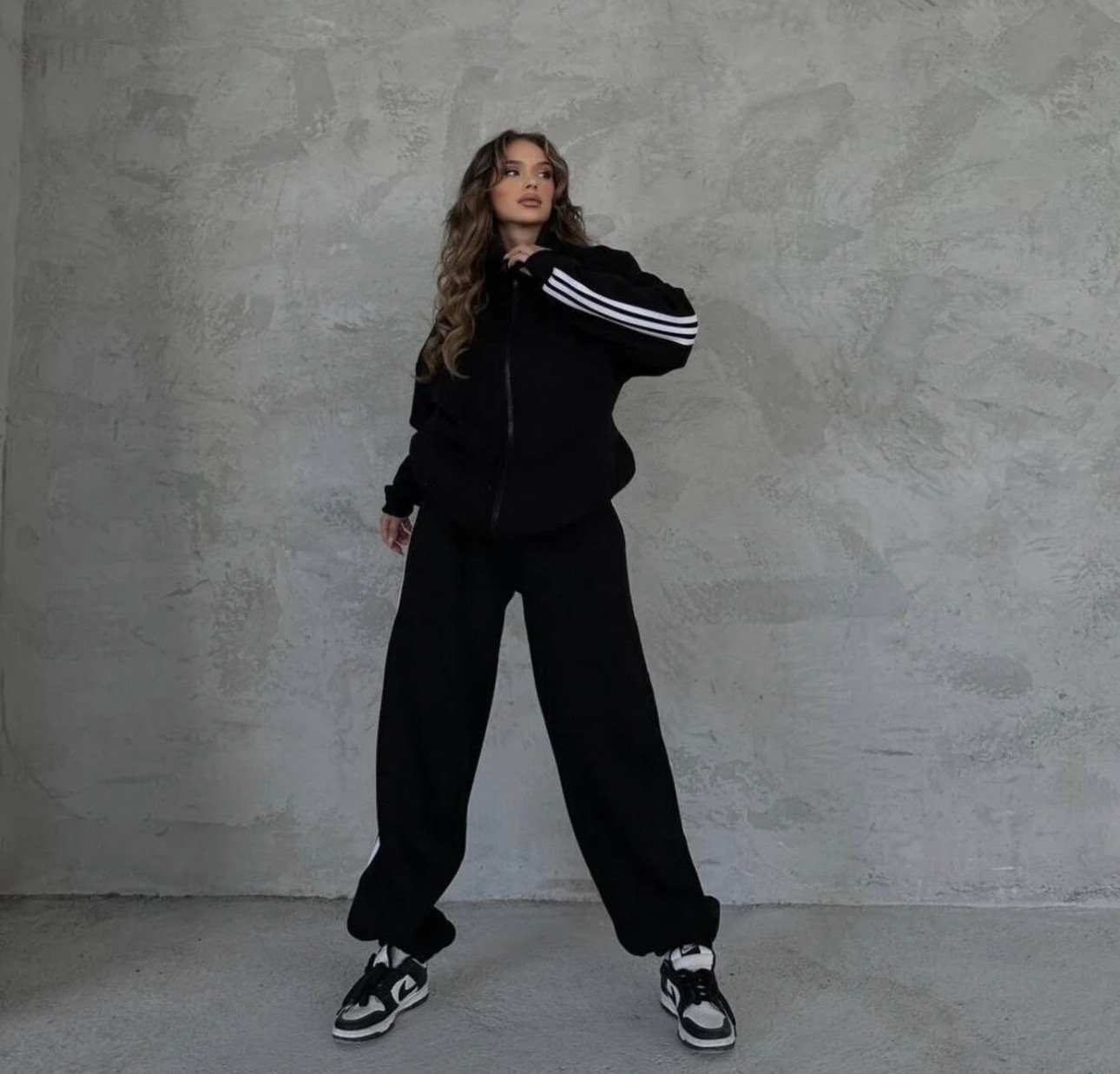 بيجاما رياضية من القطن بتصميم أنيق وقصة OVERSIZE