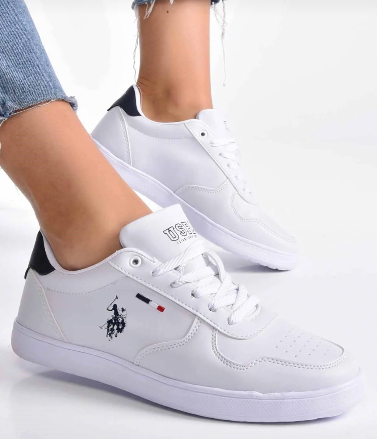 حذاء رياضي كاجوال نسائي من U.S. Polo Assn.