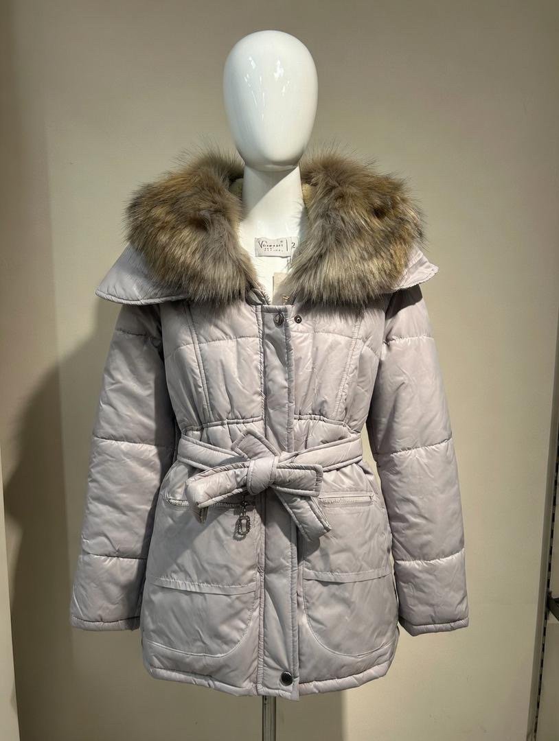 جاكيت مطري نسائي